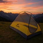 Naturehike Cloud Up 1 Zelt in den Bergen bei Sonnenuntergang – perfektes Ultralight Trekkingzelt für alpine Touren