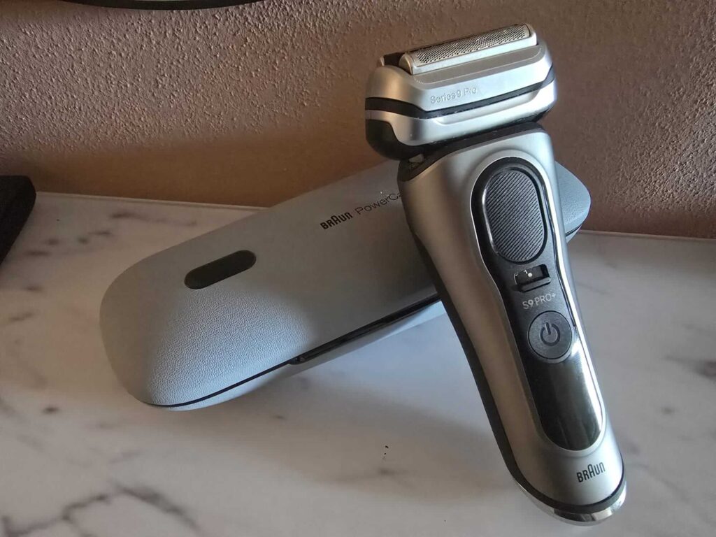 Braun Series 9 Pro+ mit geschlossenem PowerCase